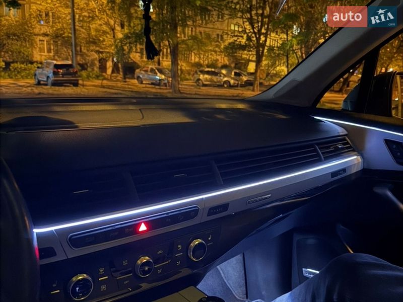 Внедорожник / Кроссовер Audi Q7 2018 в Харькове