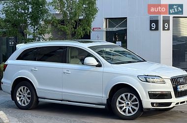 Внедорожник / Кроссовер Audi Q7 2009 в Киеве