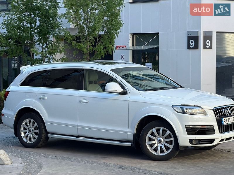 Внедорожник / Кроссовер Audi Q7 2009 в Киеве