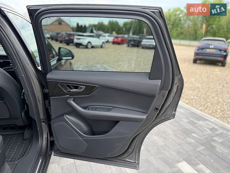 Внедорожник / Кроссовер Audi Q7 2021 в Коломые