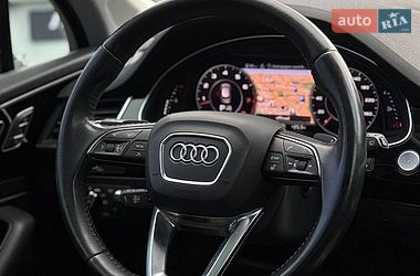 Внедорожник / Кроссовер Audi Q7 2017 в Стрые