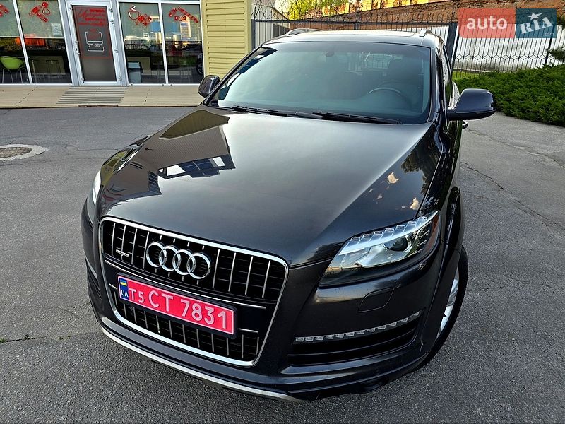 Внедорожник / Кроссовер Audi Q7 2015 в Полтаве