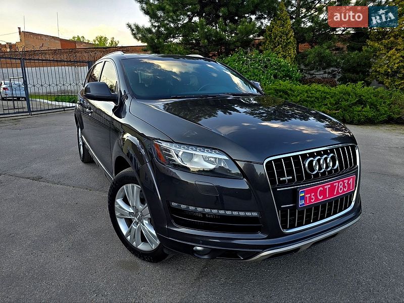 Внедорожник / Кроссовер Audi Q7 2015 в Полтаве