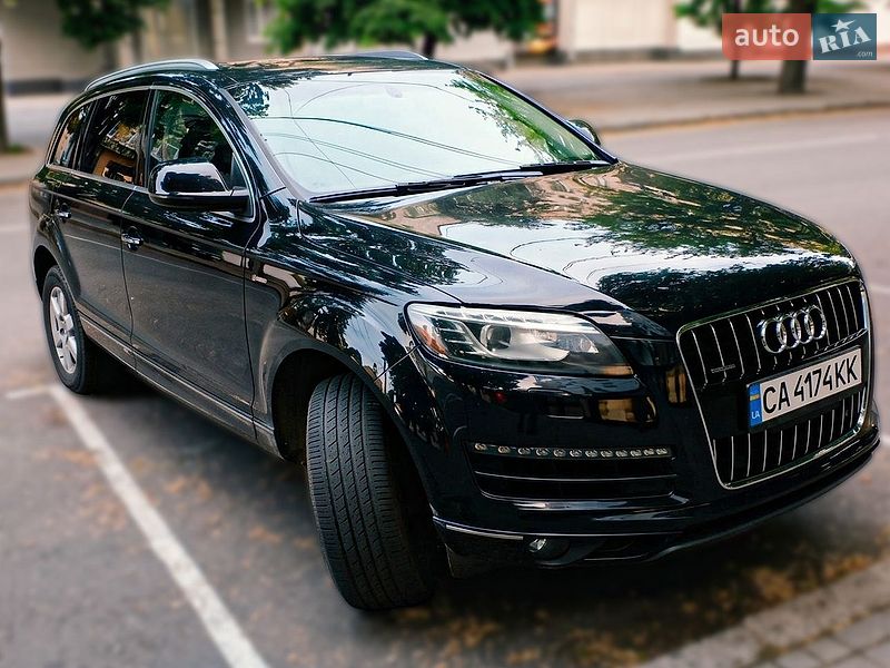 Внедорожник / Кроссовер Audi Q7 2015 в Черкассах