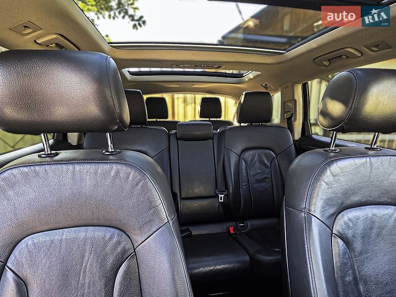 Внедорожник / Кроссовер Audi Q7 2015 в Черкассах
