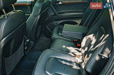 Внедорожник / Кроссовер Audi Q7 2015 в Черкассах