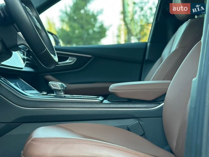 Внедорожник / Кроссовер Audi Q7 2021 в Киеве