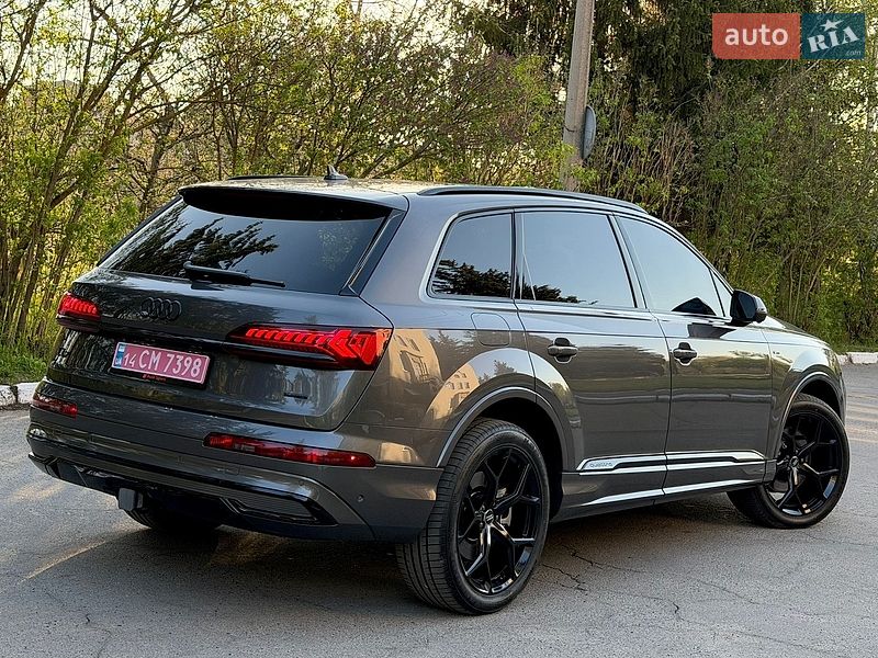 Внедорожник / Кроссовер Audi Q7 2023 в Виннице