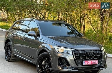 Внедорожник / Кроссовер Audi Q7 2023 в Виннице