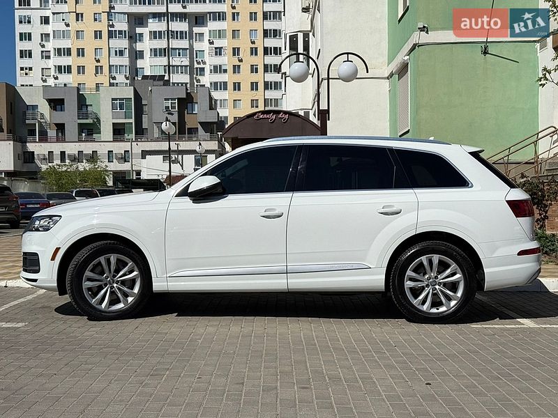 Внедорожник / Кроссовер Audi Q7 2019 в Одессе
