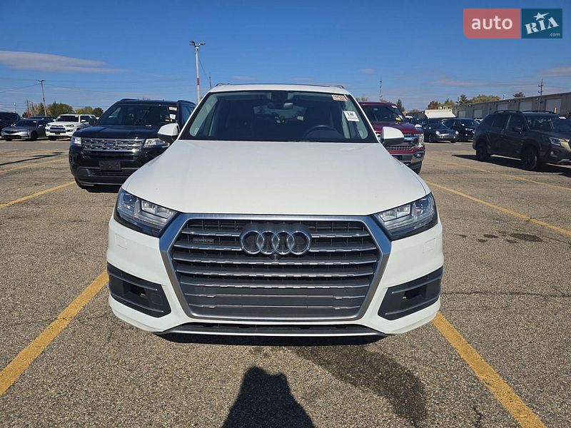 Внедорожник / Кроссовер Audi Q7 2019 в Одессе