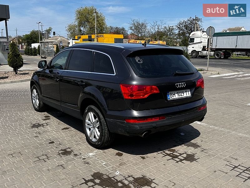 Внедорожник / Кроссовер Audi Q7 2007 в Одессе