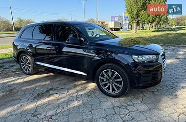 Внедорожник / Кроссовер Audi Q7 2017 в Харькове