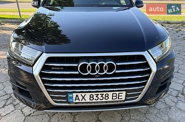 Внедорожник / Кроссовер Audi Q7 2017 в Харькове