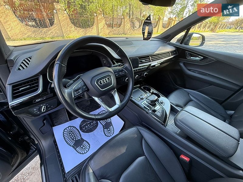 Внедорожник / Кроссовер Audi Q7 2017 в Харькове