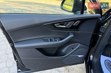 Внедорожник / Кроссовер Audi Q7 2017 в Харькове