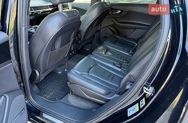 Внедорожник / Кроссовер Audi Q7 2017 в Харькове
