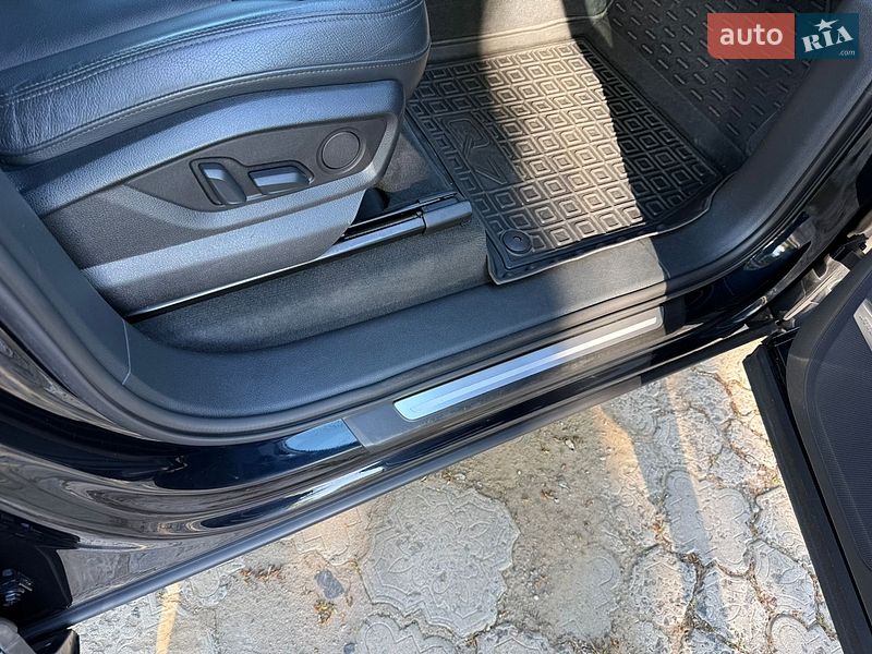 Внедорожник / Кроссовер Audi Q7 2017 в Харькове