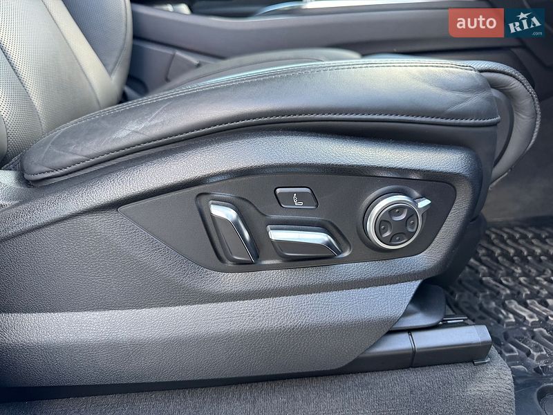 Внедорожник / Кроссовер Audi Q7 2017 в Львове