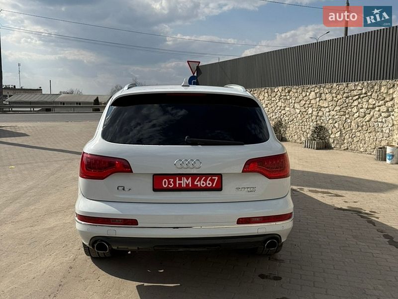 Внедорожник / Кроссовер Audi Q7 2013 в Тернополе