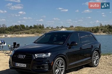 Внедорожник / Кроссовер Audi Q7 2017 в Львове