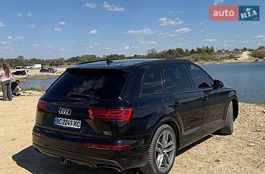 Внедорожник / Кроссовер Audi Q7 2017 в Львове