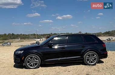 Внедорожник / Кроссовер Audi Q7 2017 в Львове