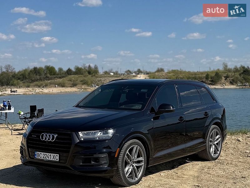 Внедорожник / Кроссовер Audi Q7 2017 в Львове