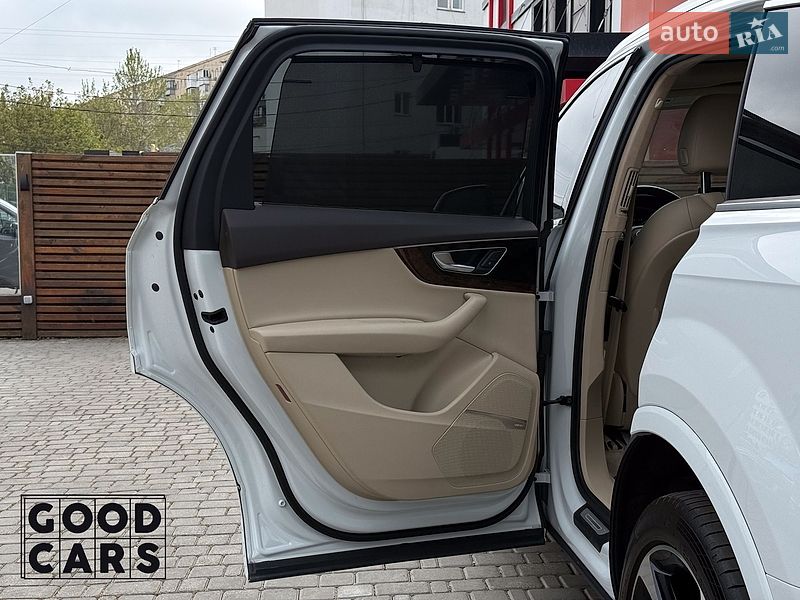 Внедорожник / Кроссовер Audi Q7 2018 в Одессе