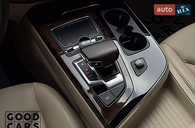 Внедорожник / Кроссовер Audi Q7 2018 в Одессе