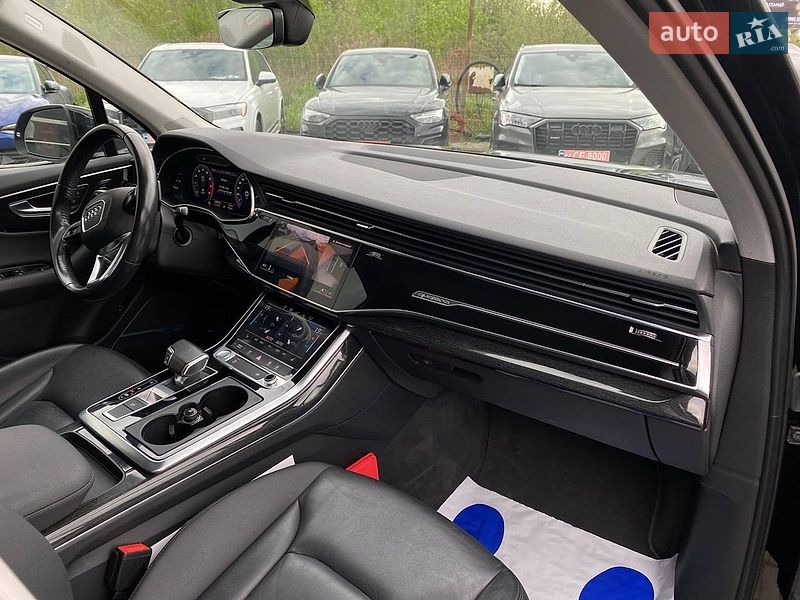 Внедорожник / Кроссовер Audi Q7 2019 в Львове