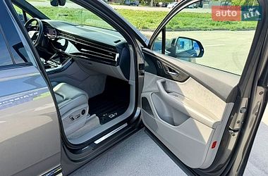 Внедорожник / Кроссовер Audi Q7 2020 в Каменец-Подольском
