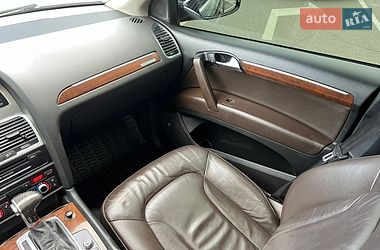 Внедорожник / Кроссовер Audi Q7 2012 в Киеве
