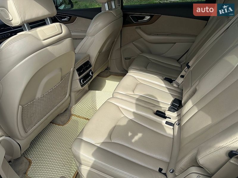 Позашляховик / Кросовер Audi Q7 2017 в Бердичеві фото 27 Позашляховик / Кросовер Audi Q7 2017 в Бердичеві