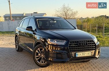 Внедорожник / Кроссовер Audi Q7 2015 в Хмельницком