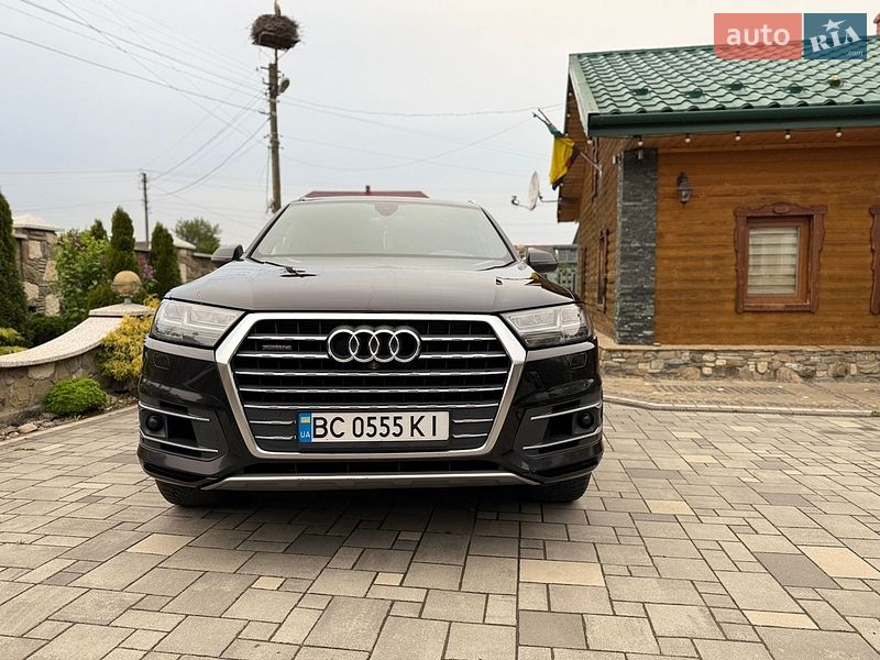 Внедорожник / Кроссовер Audi Q7 2017 в Моршине
