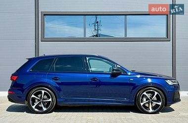 Внедорожник / Кроссовер Audi Q7 2020 в Броварах