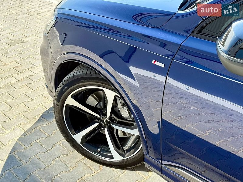 Внедорожник / Кроссовер Audi Q7 2020 в Броварах