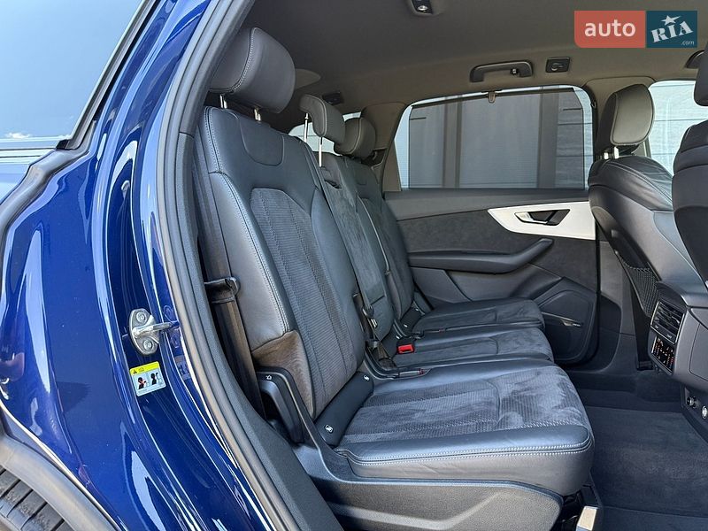 Внедорожник / Кроссовер Audi Q7 2020 в Броварах