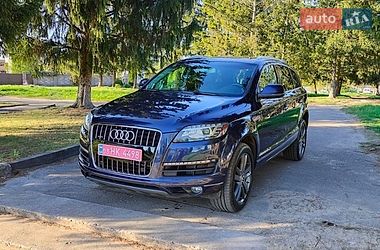 Внедорожник / Кроссовер Audi Q7 2014 в Дубно