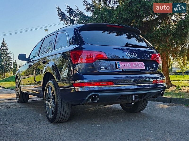 Внедорожник / Кроссовер Audi Q7 2014 в Дубно