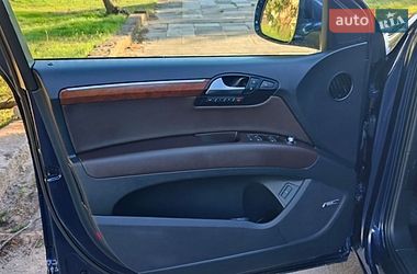 Внедорожник / Кроссовер Audi Q7 2014 в Дубно