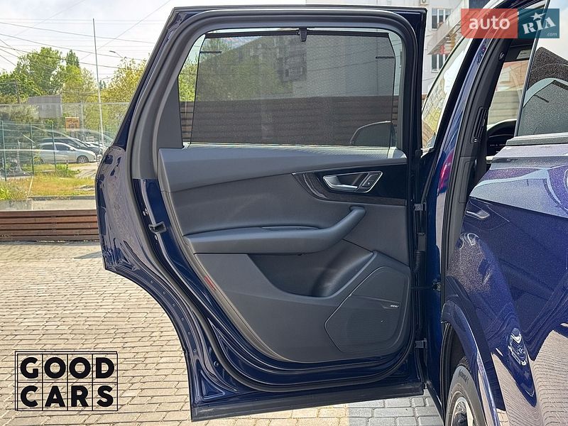 Внедорожник / Кроссовер Audi Q7 2019 в Одессе