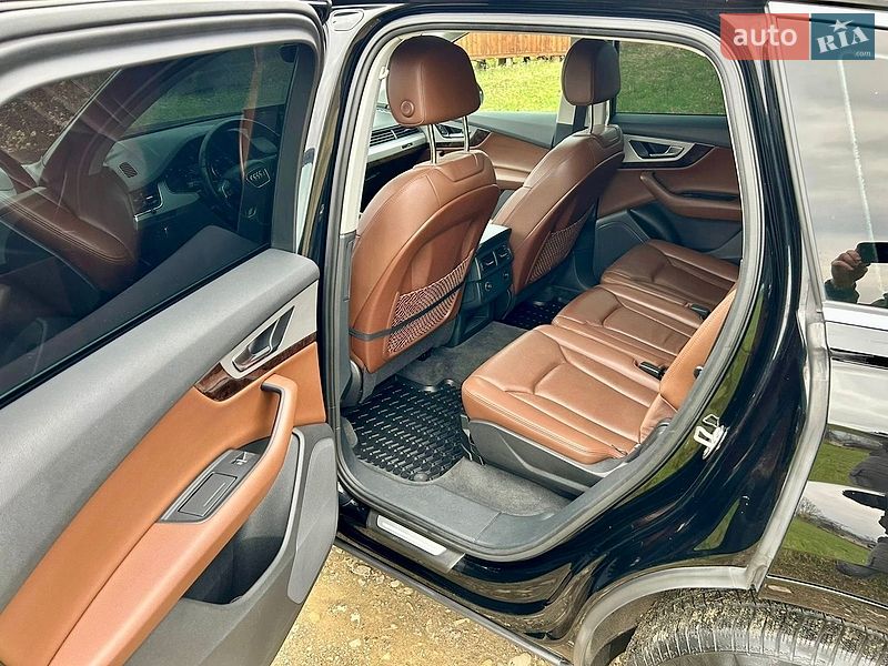 Внедорожник / Кроссовер Audi Q7 2016 в Ивано-Франковске