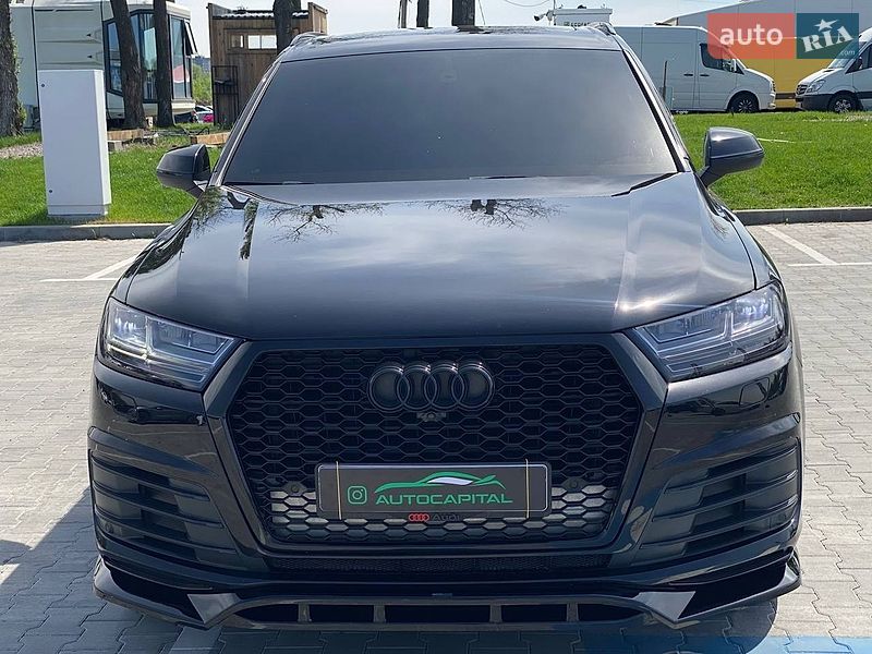 Внедорожник / Кроссовер Audi Q7 2018 в Киеве