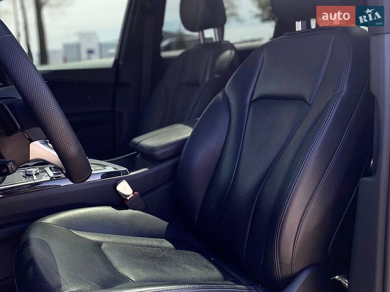 Внедорожник / Кроссовер Audi Q7 2018 в Киеве