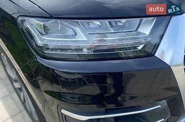 Внедорожник / Кроссовер Audi Q7 2018 в Киеве