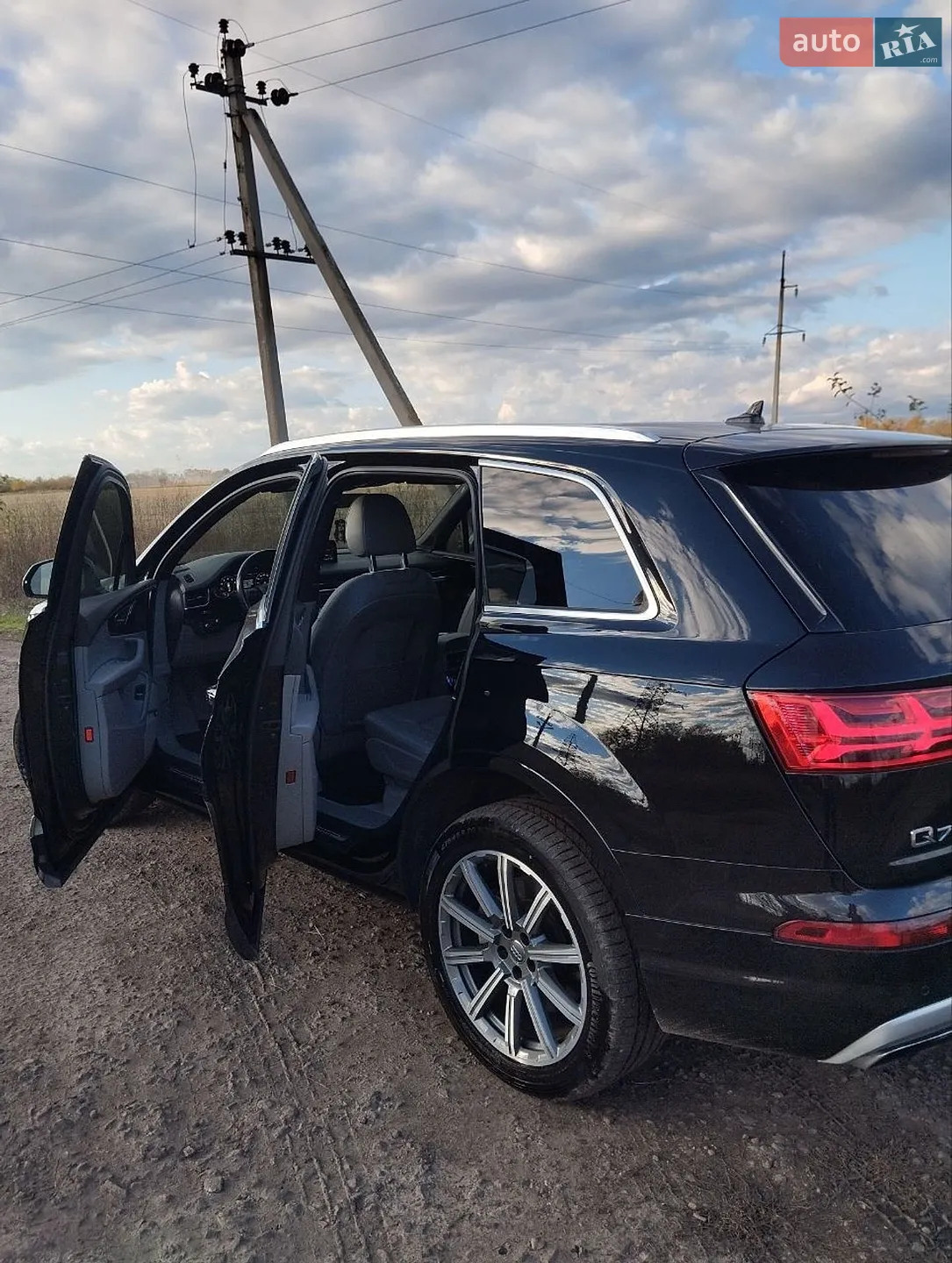 2017 Audi Q7 - мініатюра 11