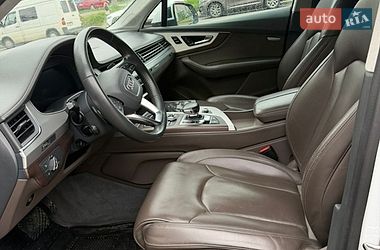 Внедорожник / Кроссовер Audi Q7 2018 в Киеве
