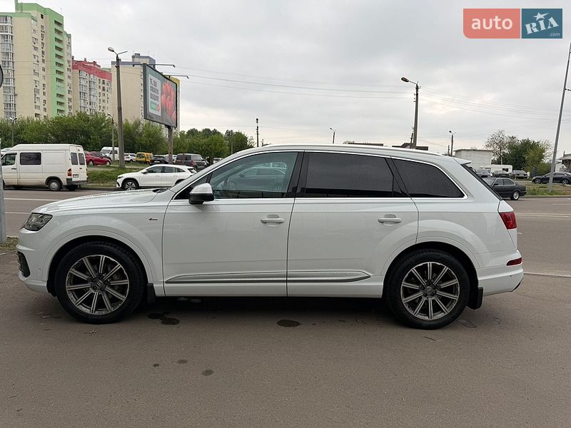 Внедорожник / Кроссовер Audi Q7 2018 в Киеве